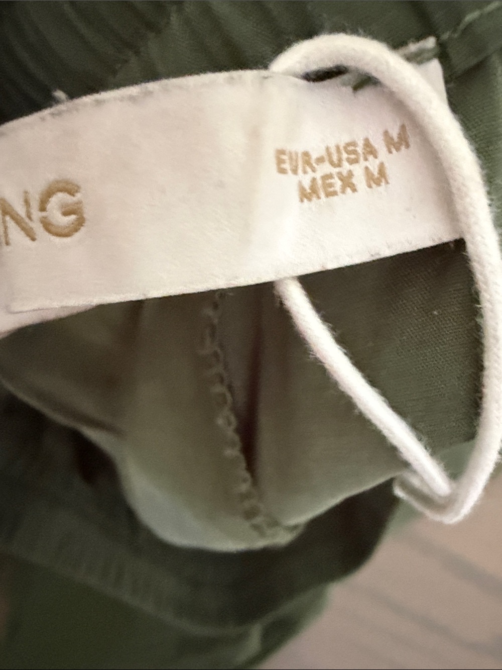Mango Modal co-ord set - Picture 5 of 7